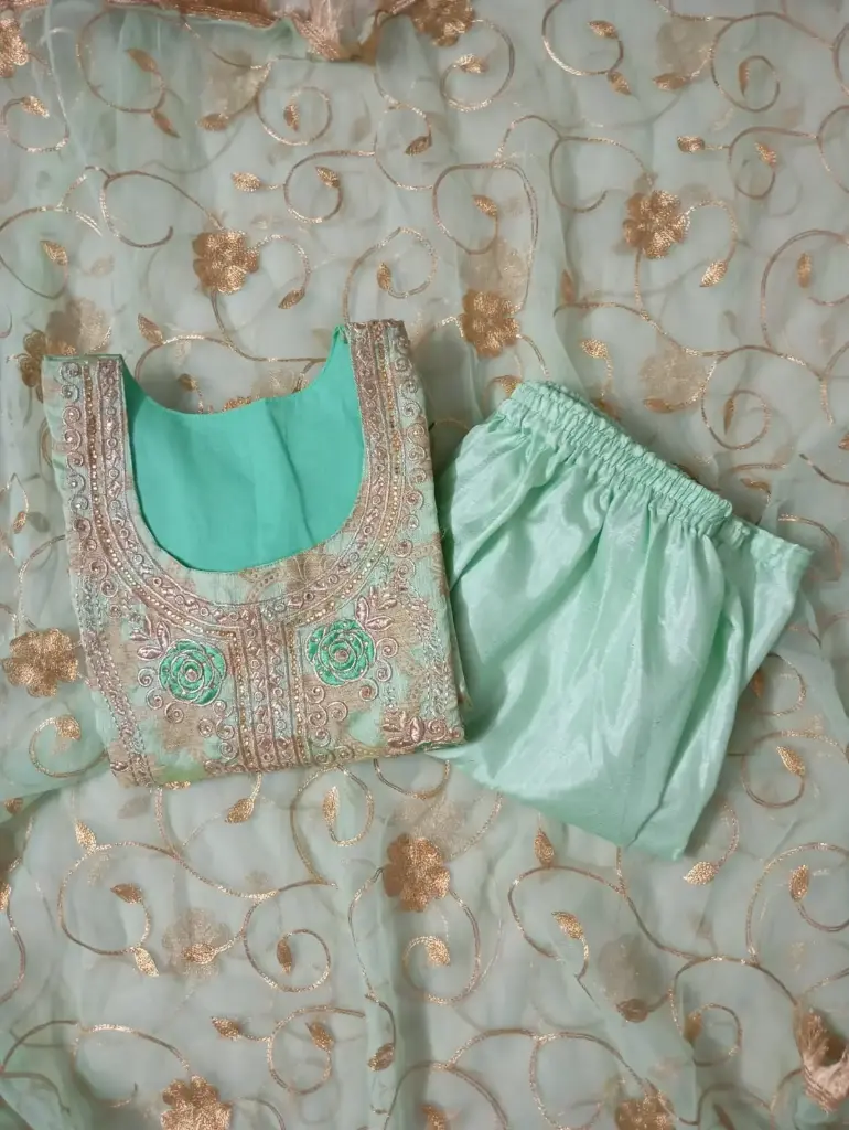 Elegant Green Embroidered Salwar Suit with Net Dupatta
