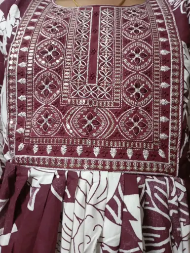 Maroon Color Umbrella Cut Top - M Size